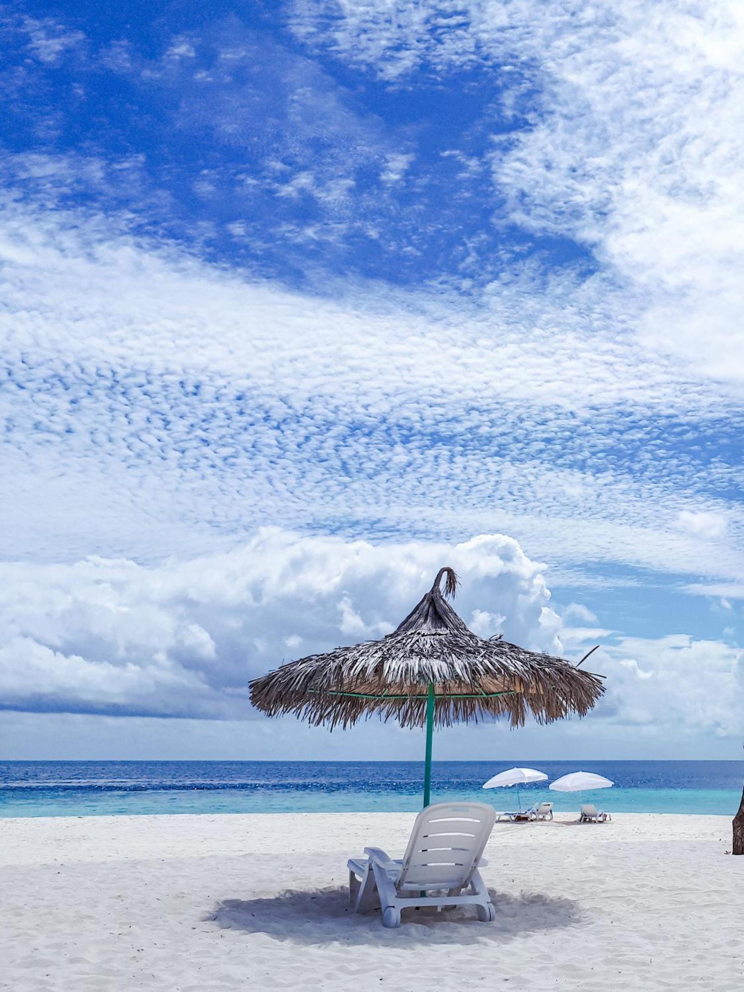 Ukulhas Villa Oceanview Hotel & Spa Екстериор снимка