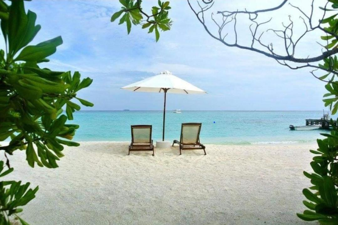 Ukulhas Villa Oceanview Hotel & Spa Екстериор снимка