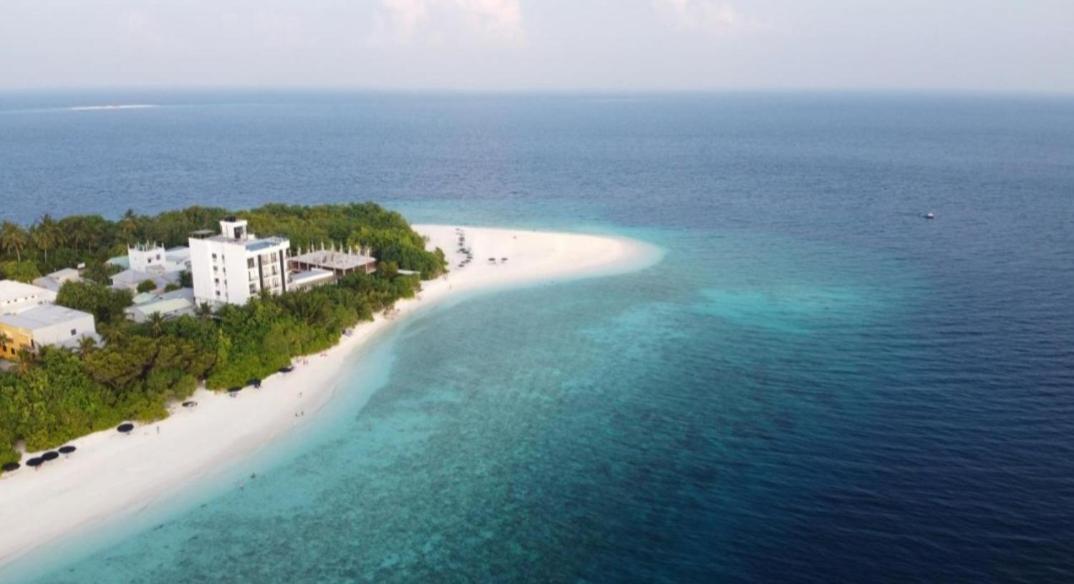 Ukulhas Villa Oceanview Hotel & Spa Екстериор снимка