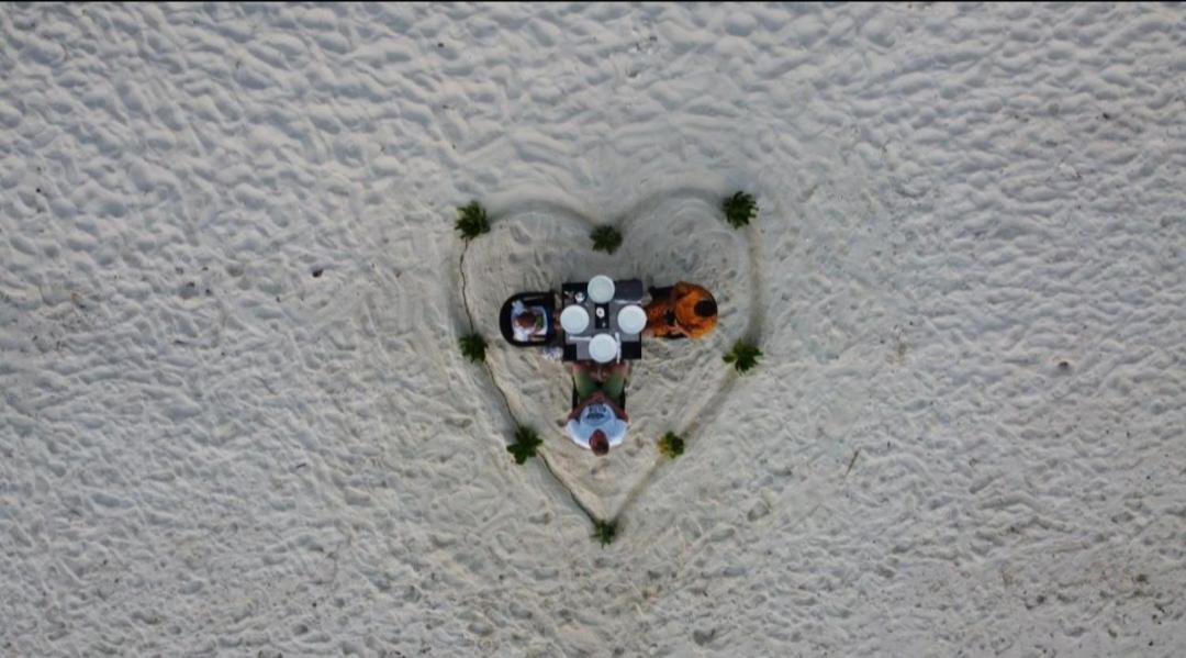 Ukulhas Villa Oceanview Hotel & Spa Екстериор снимка